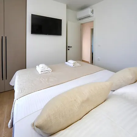 Ante Apartamento *